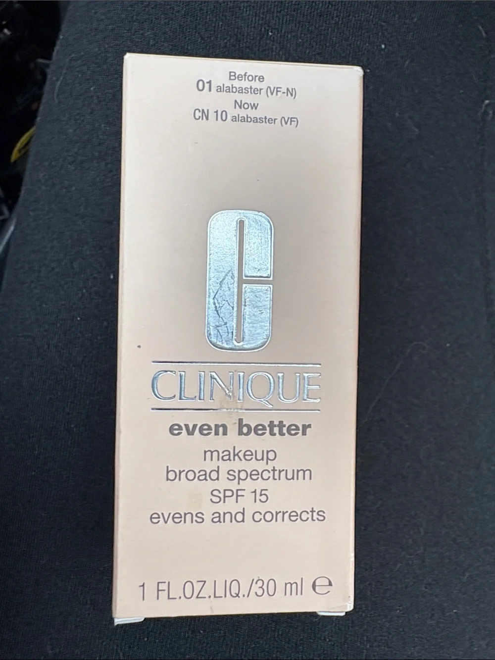 Clinique Even Better Makeup - Alabaster (CN10) Light Beige